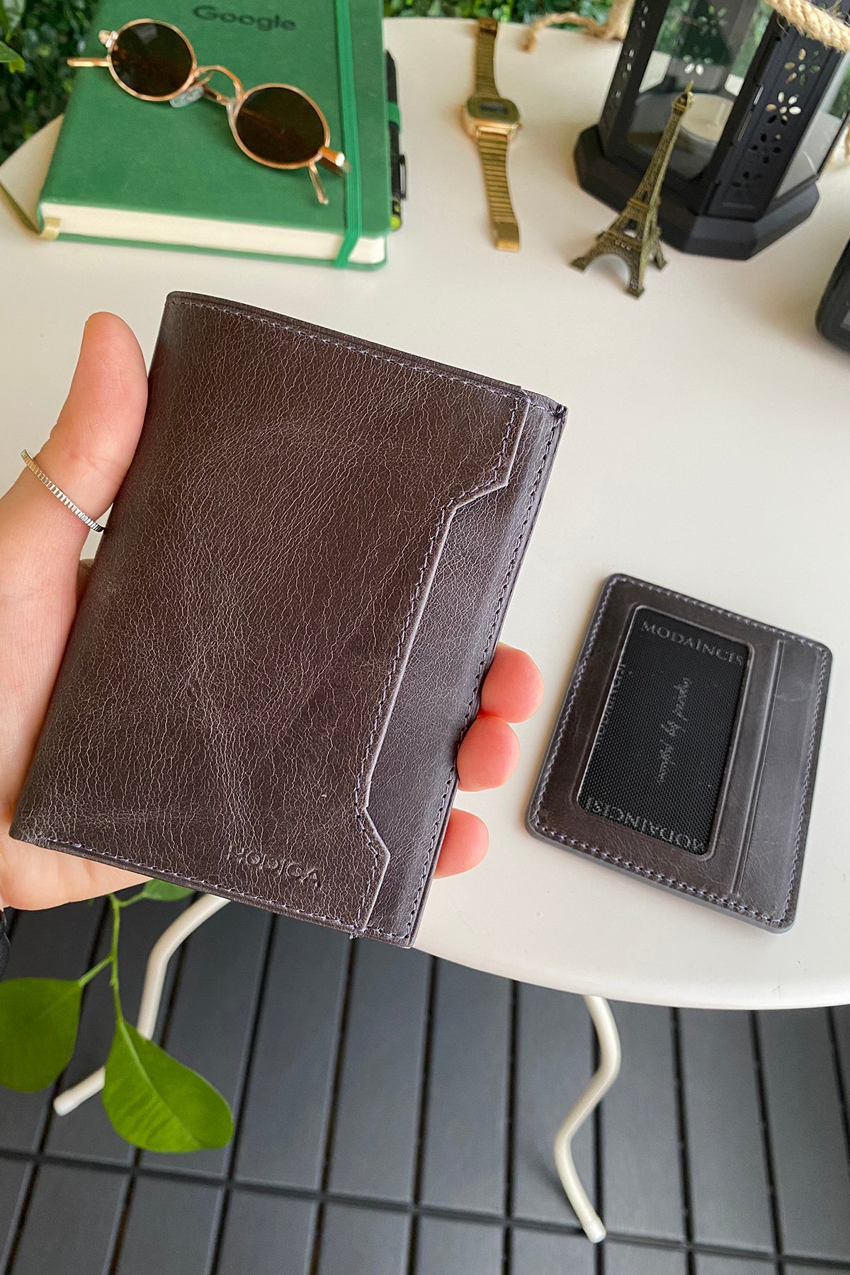 Oregon Genuine Leather Wallet featuring a removable card holder, showcasing its elegant design and multiple compartments.
