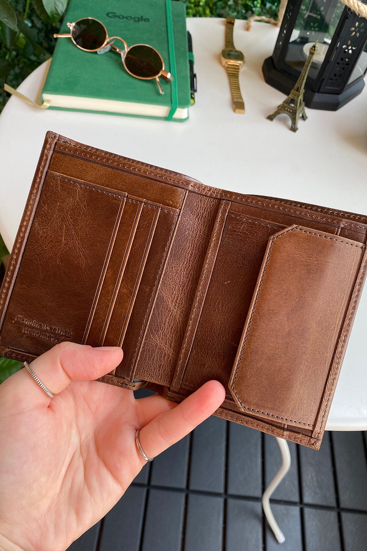 Oregon Genuine Leather Wallet featuring a removable card holder, showcasing its elegant design and multiple compartments.