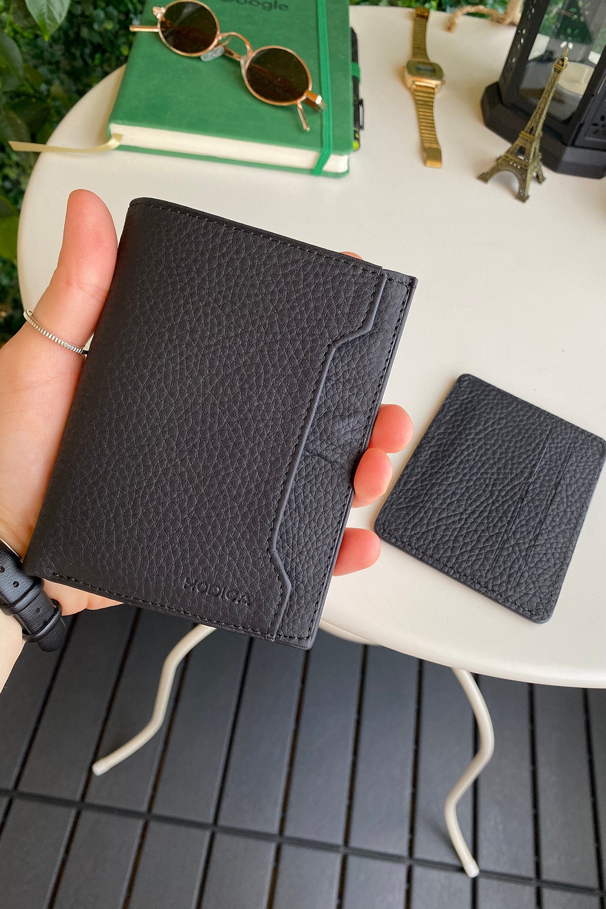 Oregon Genuine Leather Wallet featuring a removable card holder, showcasing its elegant design and multiple compartments.