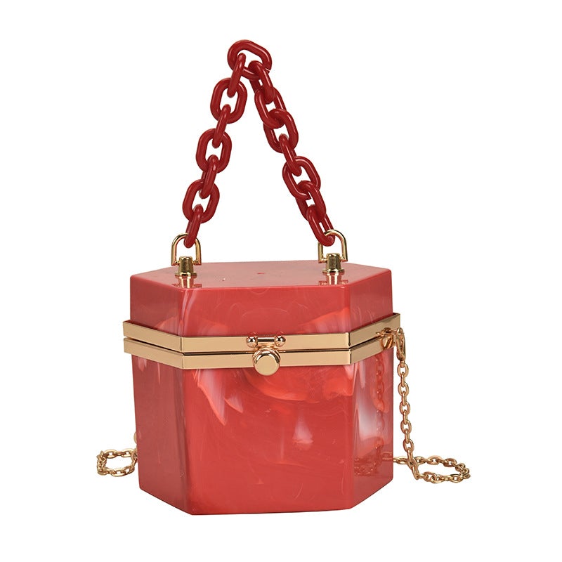 A stylish Portable Acrylic Box Shape Chain Messenger Bag featuring a clear acrylic body and a chic chain strap, perfect for trendy outings.