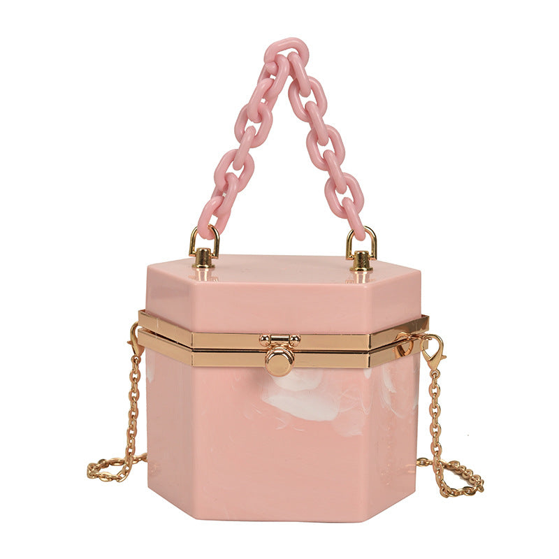 A stylish Portable Acrylic Box Shape Chain Messenger Bag featuring a clear acrylic body and a chic chain strap, perfect for trendy outings.