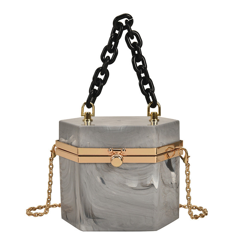 A stylish Portable Acrylic Box Shape Chain Messenger Bag featuring a clear acrylic body and a chic chain strap, perfect for trendy outings.