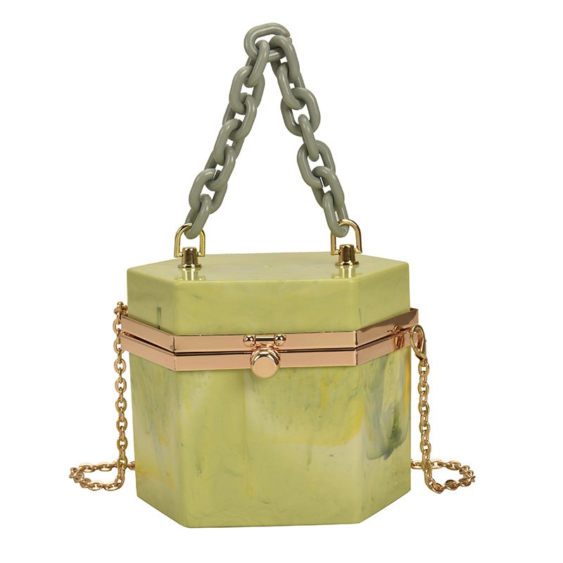 A stylish Portable Acrylic Box Shape Chain Messenger Bag featuring a clear acrylic body and a chic chain strap, perfect for trendy outings.