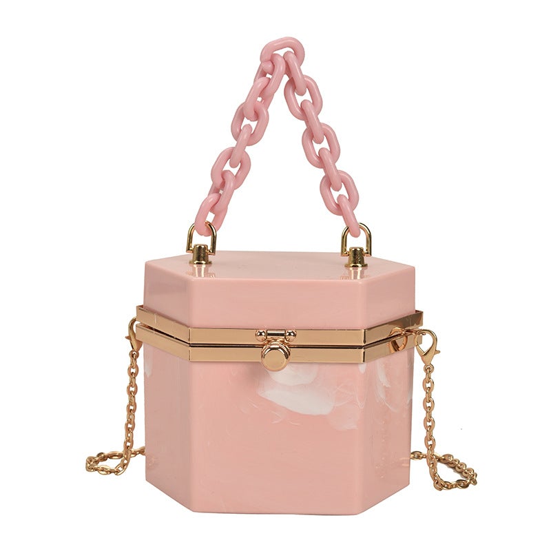 A stylish Portable Acrylic Box Shape Chain Messenger Bag featuring a clear acrylic body and a chic chain strap, perfect for trendy outings.