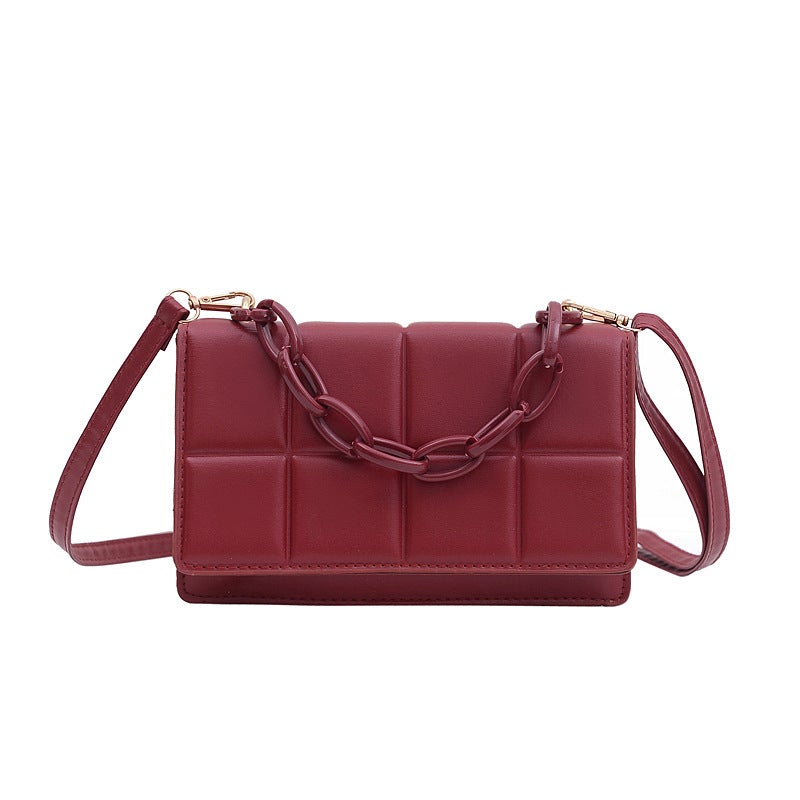 A stylish Simple Lattice Single Shoulder Chain Messenger Bag made of PU leather, featuring a chic lattice design and a single shoulder chain strap.