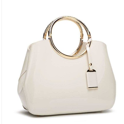 A stylish young women's leisure handbag in plain design, perfect for parties and weddings, featuring a card slot and zipper pocket.