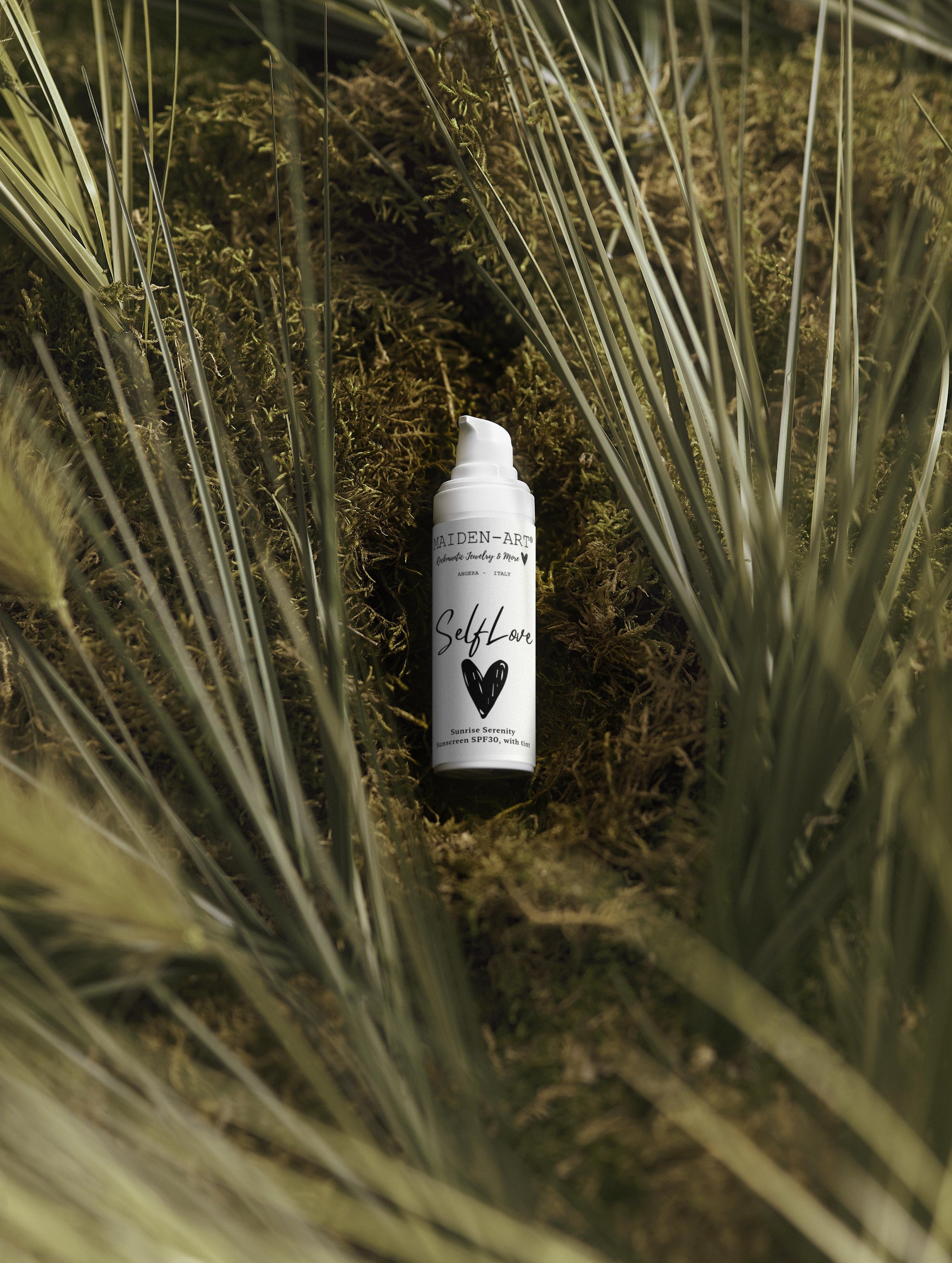 Sunrise Serenity tinted sunscreen SPF30 in a recyclable white tube, showcasing its natural ingredients and eco-friendly packaging.