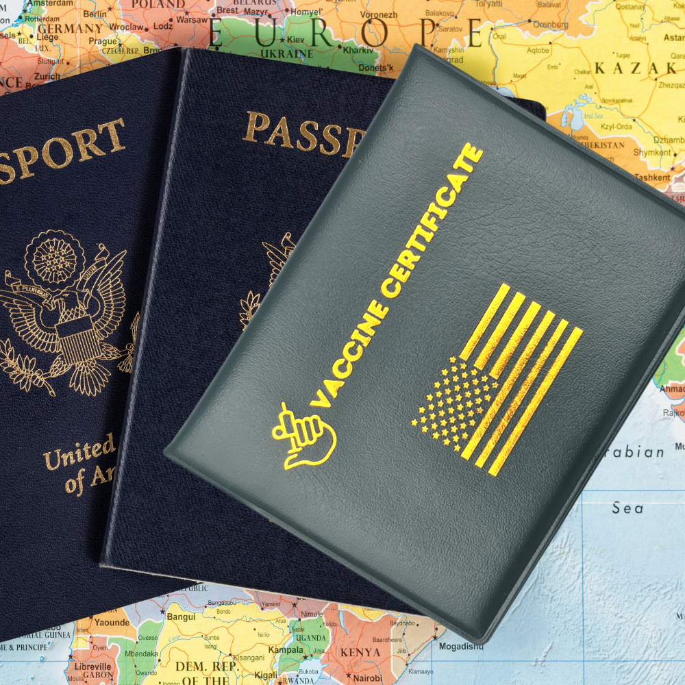 Wholesale pack of 100 CDC vaccination card holders, designed for protection and easy display.