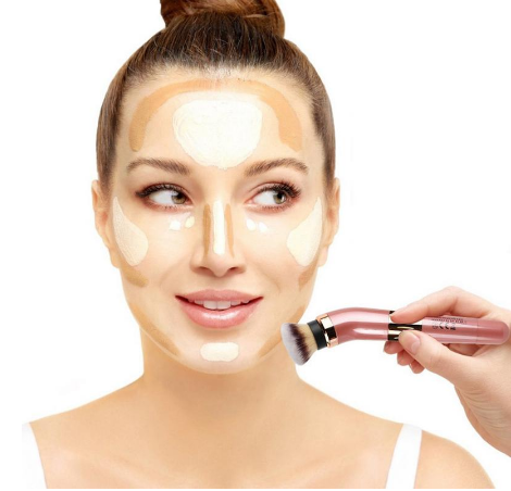 High Quality Electric Makeup Brush in pink color with 360-degree rotation feature and replaceable brush heads for flawless makeup application.