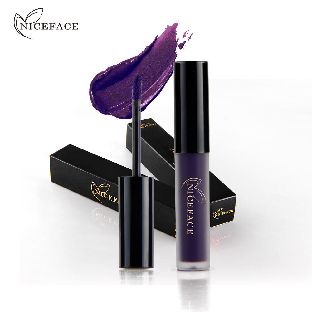 NICEFACE Halloween Color Lip Gloss in vibrant shades, showcasing its non-stick formula and festive appeal.