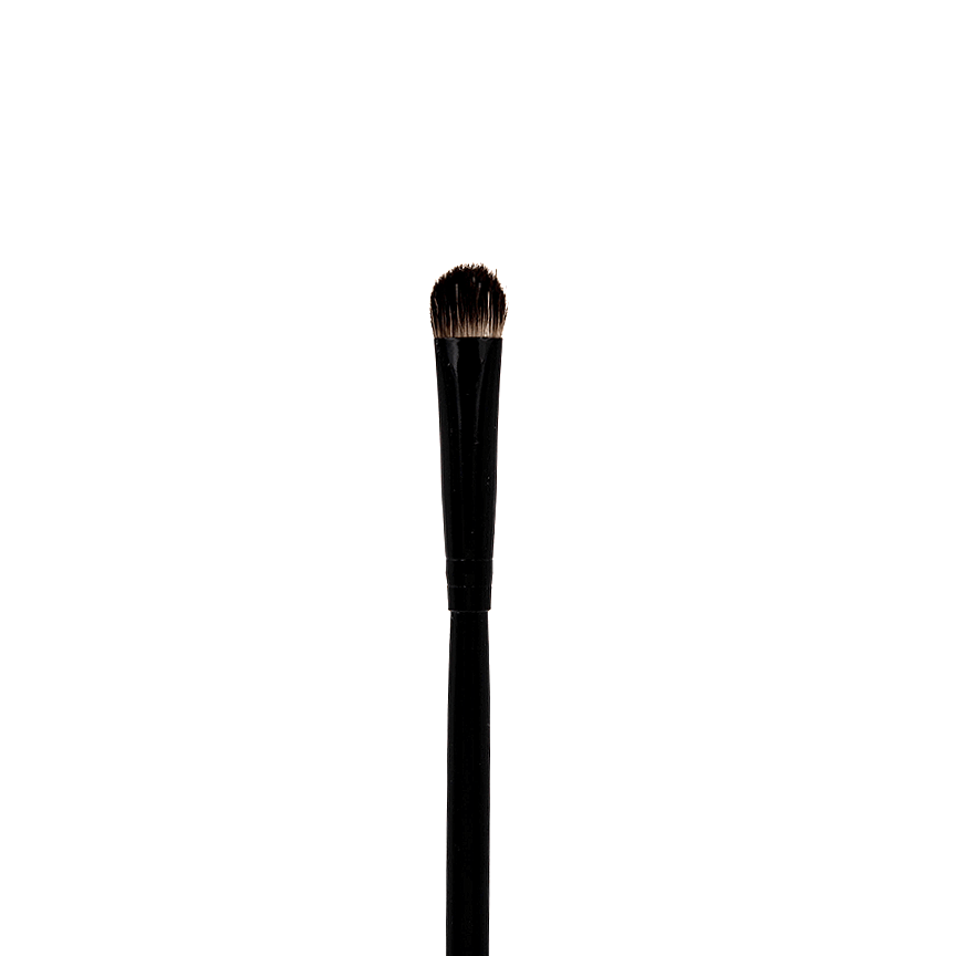 Oval Smudging Brush BK33 with ultra-soft goat hair bristles and polished black ferrule, featuring a high gloss birch wood handle.