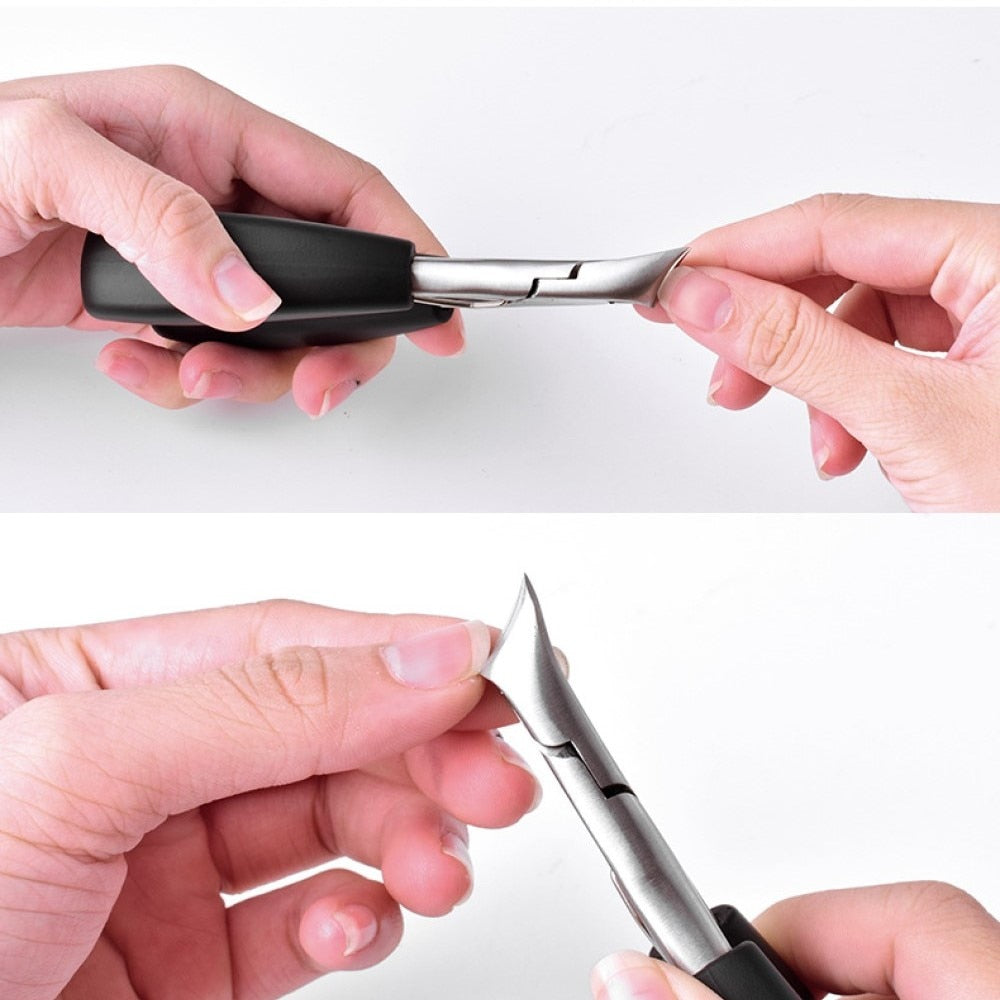 Black Toe Nail Clippers designed for thick nails, featuring a stainless steel blade and an ergonomic ABS frosted handle for safety and comfort.