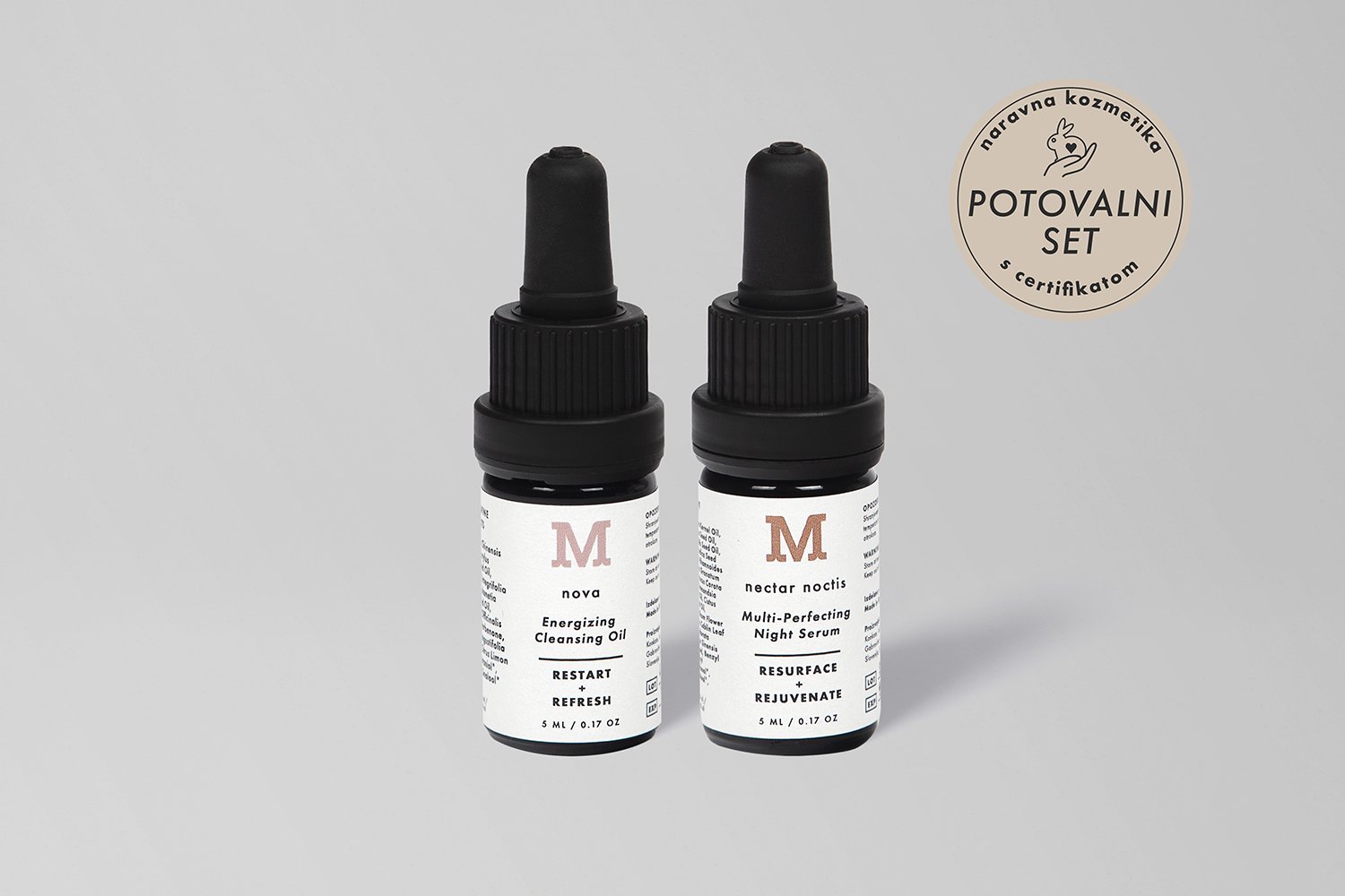 Madres Travel set featuring two 5 ml bottles of skincare in a gift box, perfect for travel.