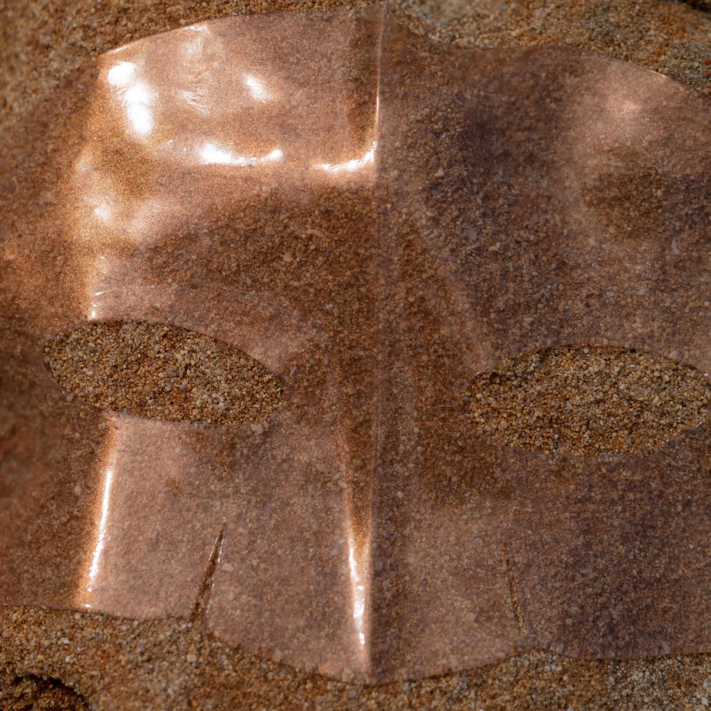 Mascarilla Hidratante de Rosa y Melocotón Vegana en su empaque, mostrando las 4 unidades de hidrogel para el cuidado facial.