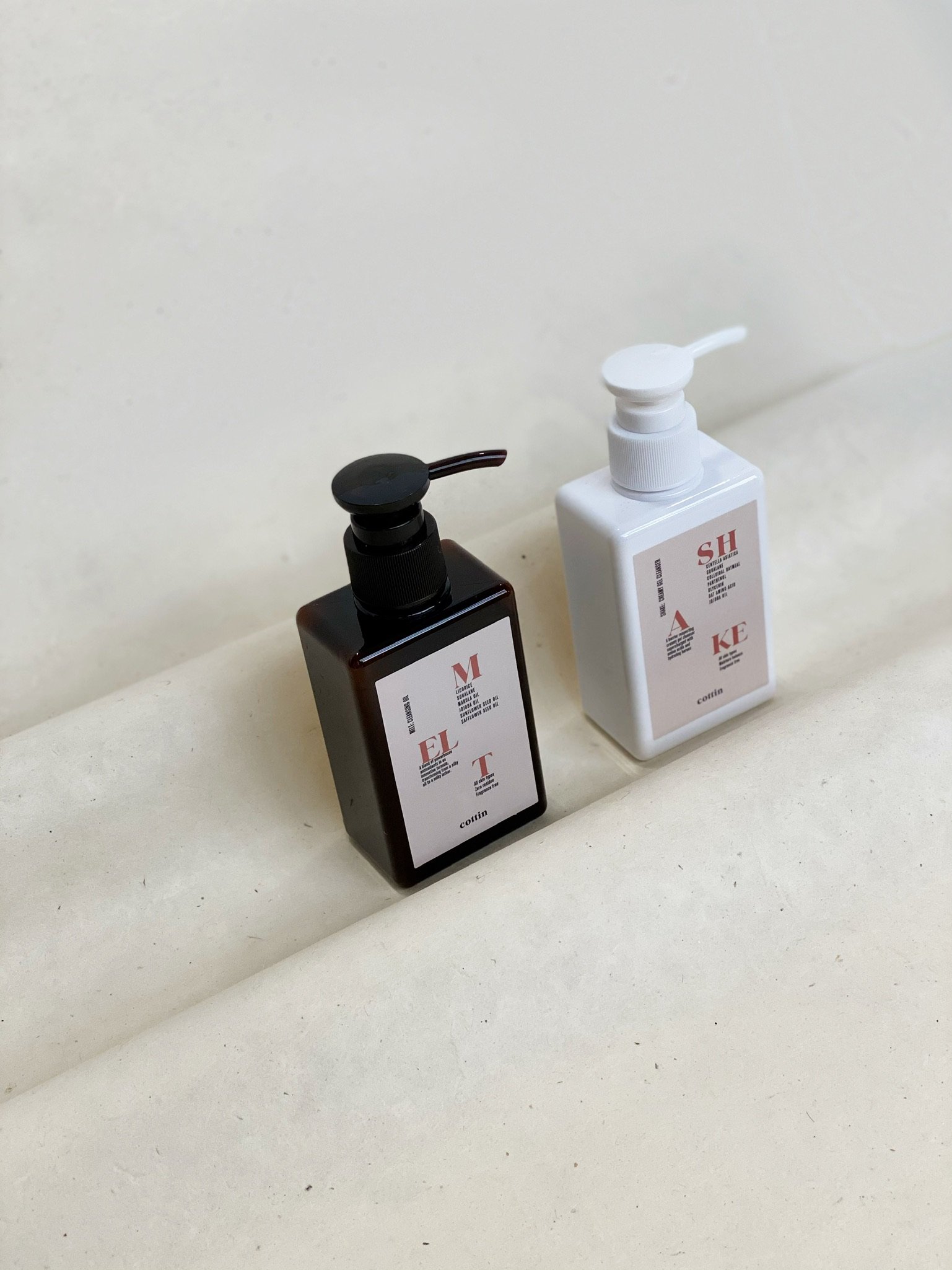 Main MELTSHAKE Cleansing Duo image