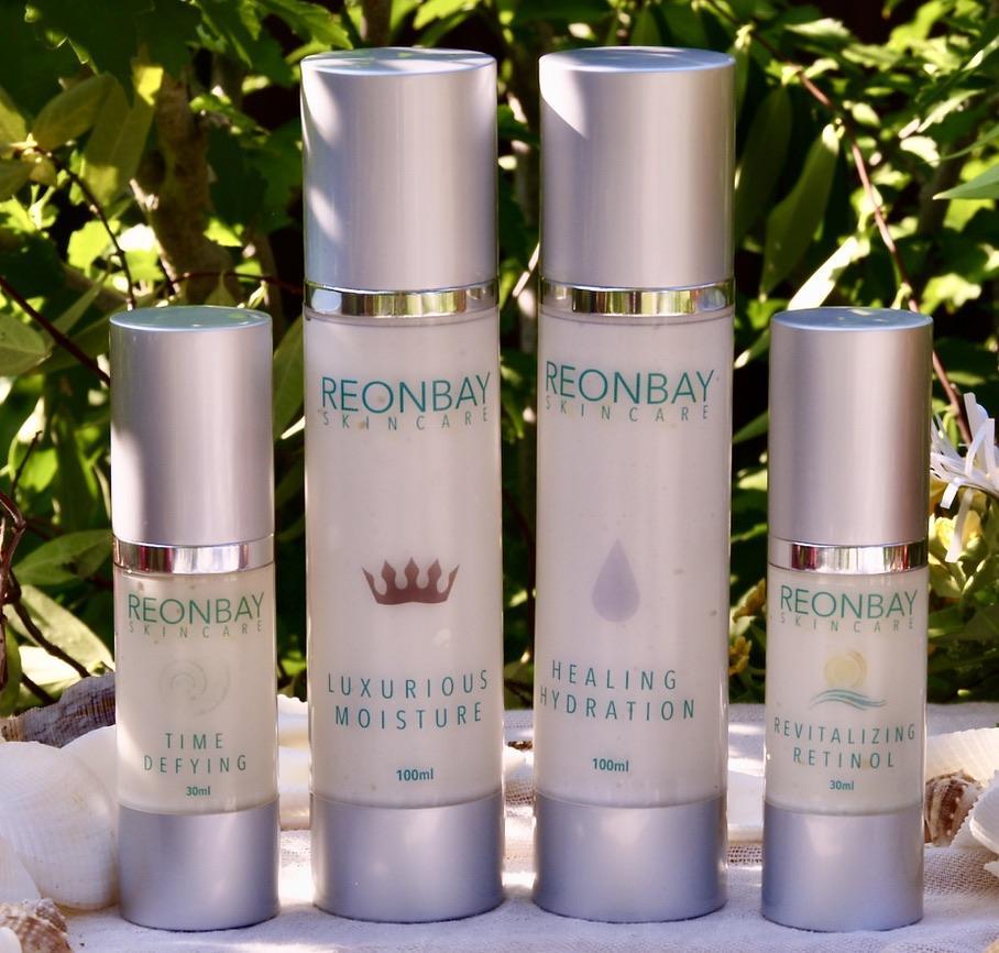 Revitalizing Retinol Facial Lotion in a 30ml bottle, showcasing its luxurious cream texture and elegant packaging.