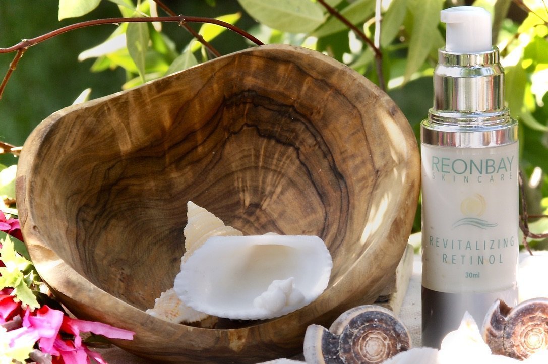 Revitalizing Retinol Facial Lotion in a 30ml bottle, showcasing its luxurious cream texture and elegant packaging.