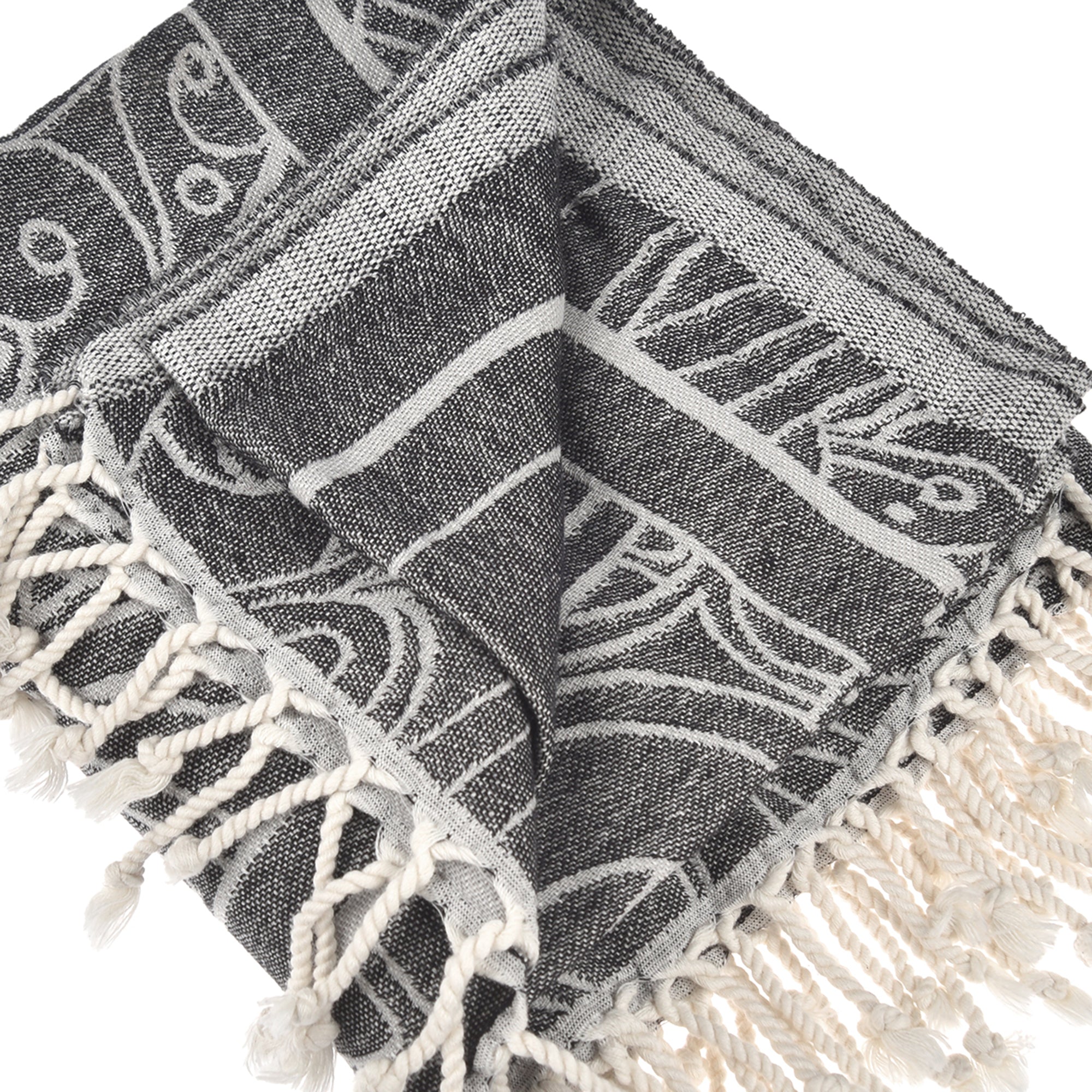 Exclusive Magic Dolphin Peshtemal Beach Towel made of 100% cotton, featuring a vibrant dolphin design, perfect for beach and pool use.