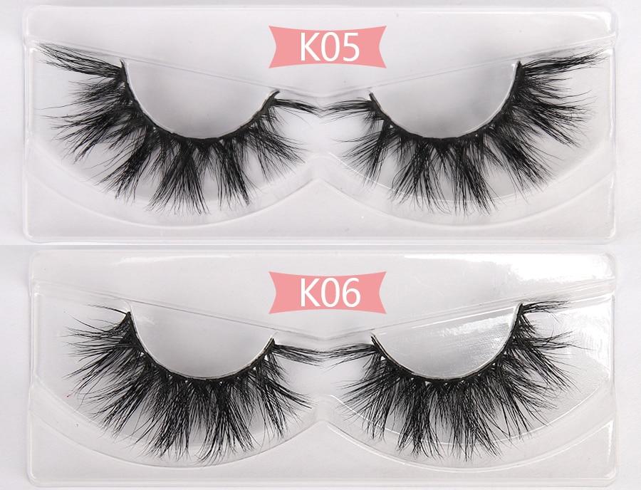 A collection of 100 pairs of luxurious 3D mink eyelashes, showcasing their thick and long design, perfect for dramatic eye looks.
