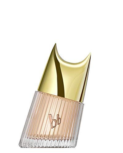 Bruno Banani Daring Woman Eau de Parfum bottle showcasing its elegant design and bold essence.