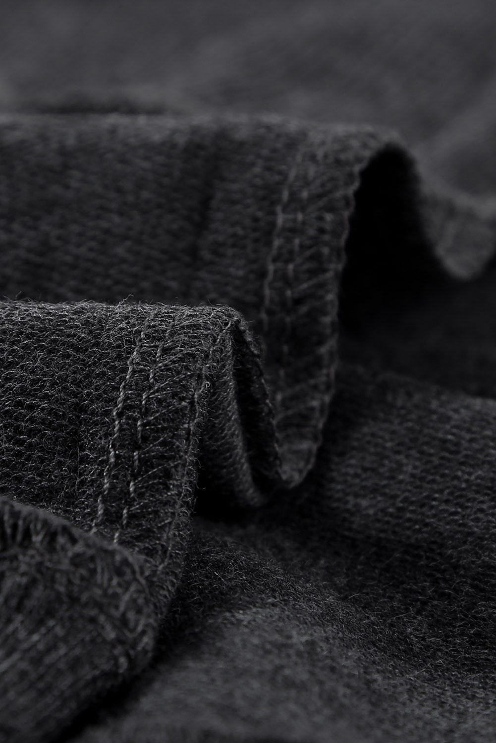 Gray solid crew neck pullover sweatshirt displayed on a mannequin, showcasing its long sleeves and comfortable fit.