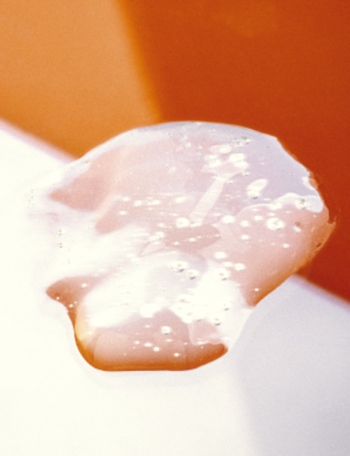 iLM Hand & Body Wash in a 300ml bottle with Grapefruit, Camelia, and Herbal Flowers fragrances, showcasing its organic ingredients.