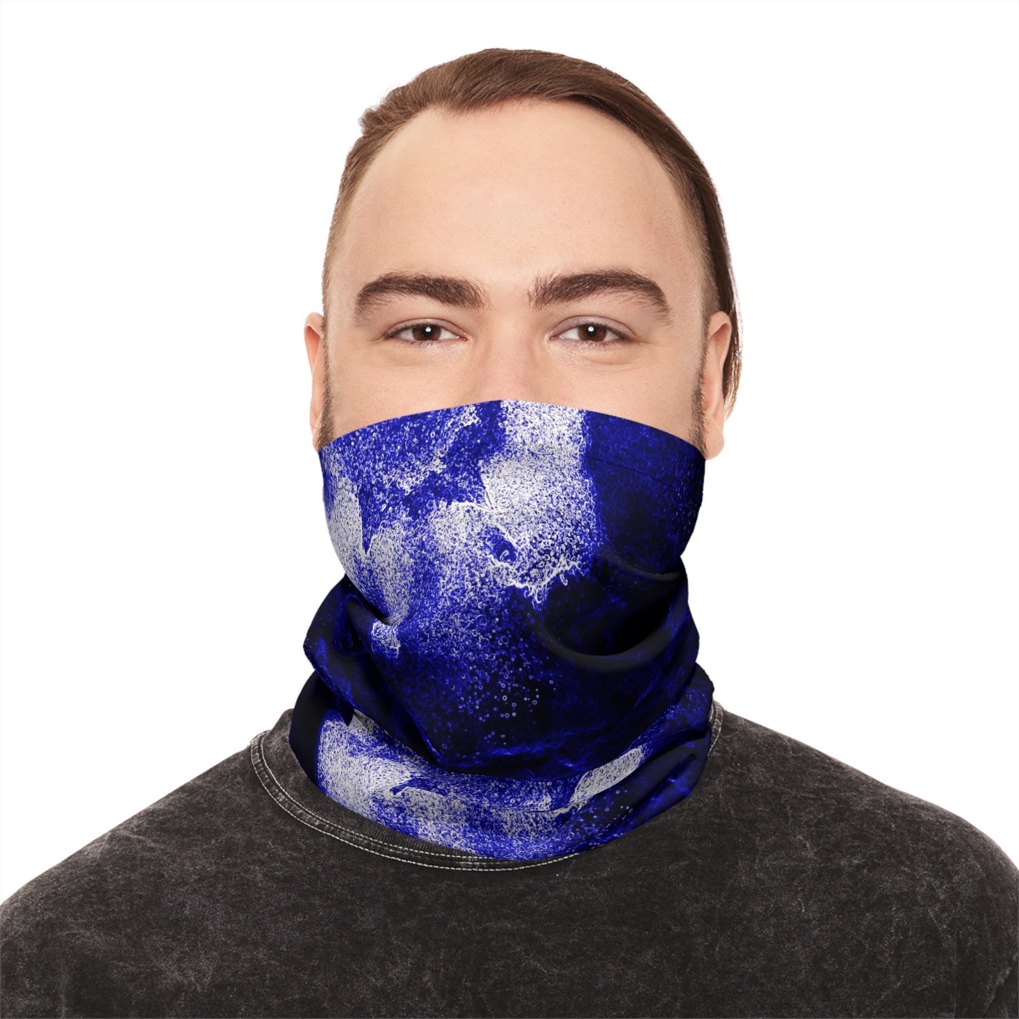 Lightweight purple neck gaiter made of moisture-wicking polyester, ideal for outdoor activities with UPF 50+ sun protection.