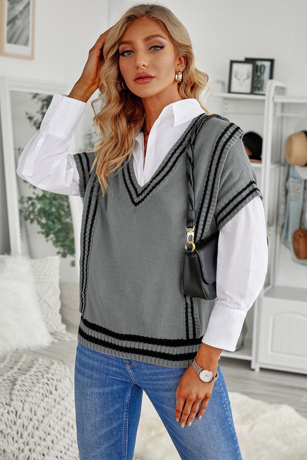 A stylish V Neck Contrast Stripes Trims Short Sleeve Sweater featuring a chic v-neckline, contrast stripe details, and soft knitted fabric.