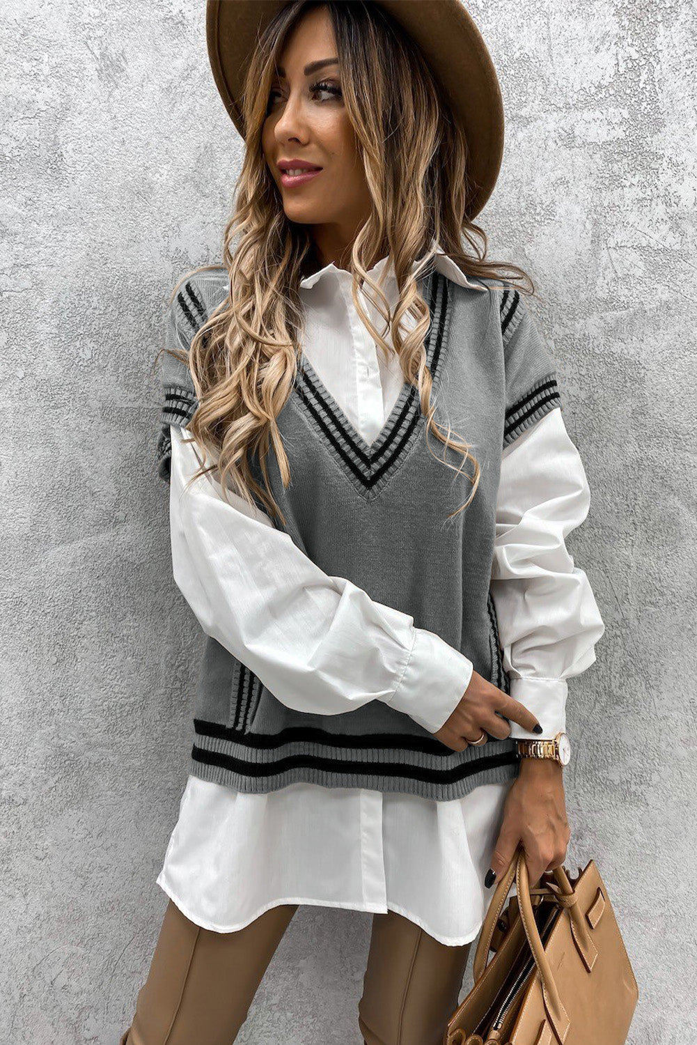 A stylish V Neck Contrast Stripes Trims Short Sleeve Sweater featuring a chic v-neckline, contrast stripe details, and soft knitted fabric.