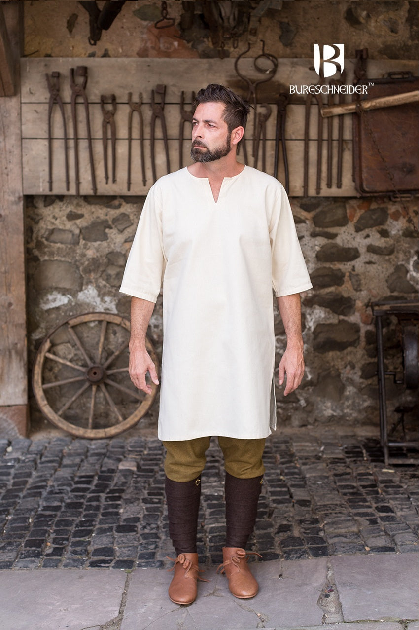 3/4 Arm Under Tunic Lofar in natural white cotton with linen-like texture, featuring three-quarter sleeves and side slits.