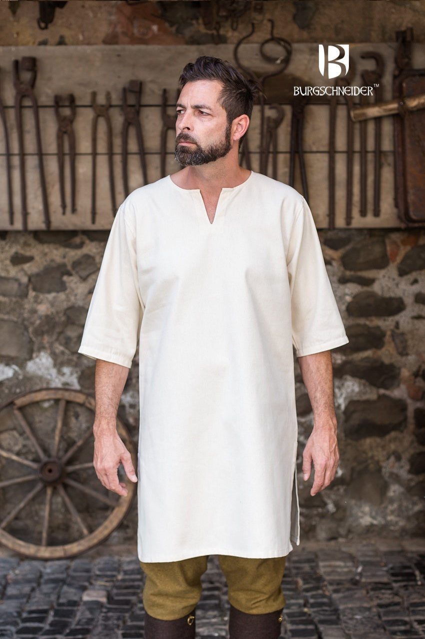 3/4 Arm Under Tunic Lofar in natural white cotton with linen-like texture, featuring three-quarter sleeves and side slits.