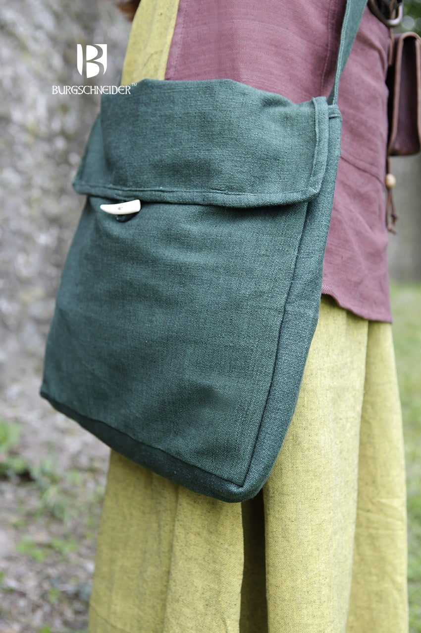 Ehwaz Bag in Green, featuring a long strap and coarse cotton fabric, ideal for medieval reenactments.