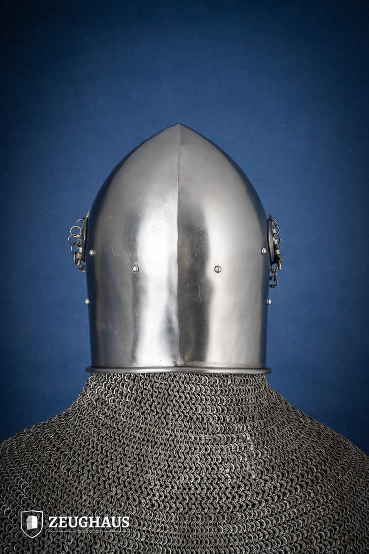 Bascinet Avenger 1.6mm Polished helmet with detachable visor, showcasing its elegant design and craftsmanship.