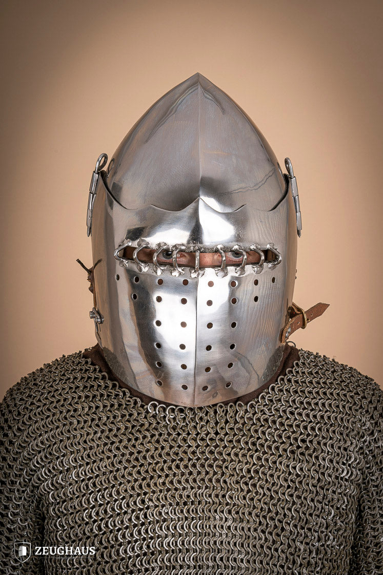 Bascinet Helmet with Visor made of 2mm polished steel, featuring a leather chin strap and a spring locking system for secure fit.