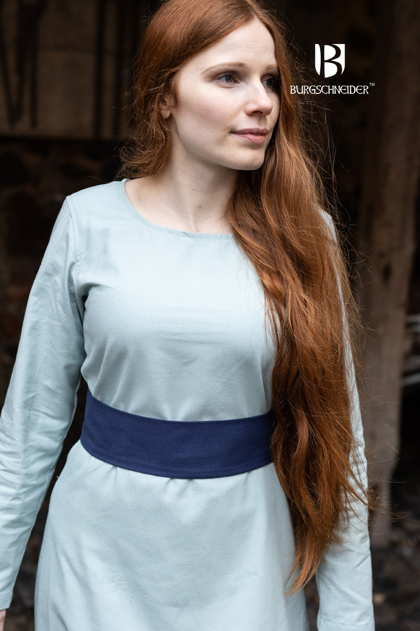 Sieglinde Dark Blue Belt made of 100% cotton, featuring two ribbons for tying at the back, ideal for medieval and fantasy costumes.