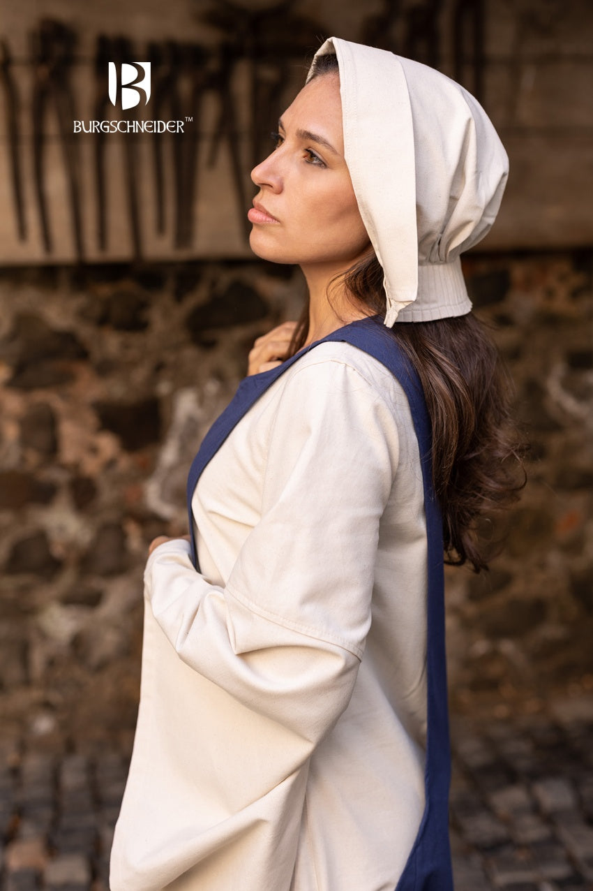 Bonnet Helga Natural, a 100% cotton medieval hood with a half-circle round brim, ideal for historical costumes.