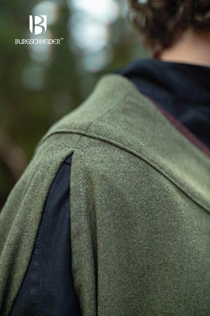 Cape Justus Olive Green, a heavy woolmix blazer with cross bindings, perfect for outdoor adventures and ranger characters.