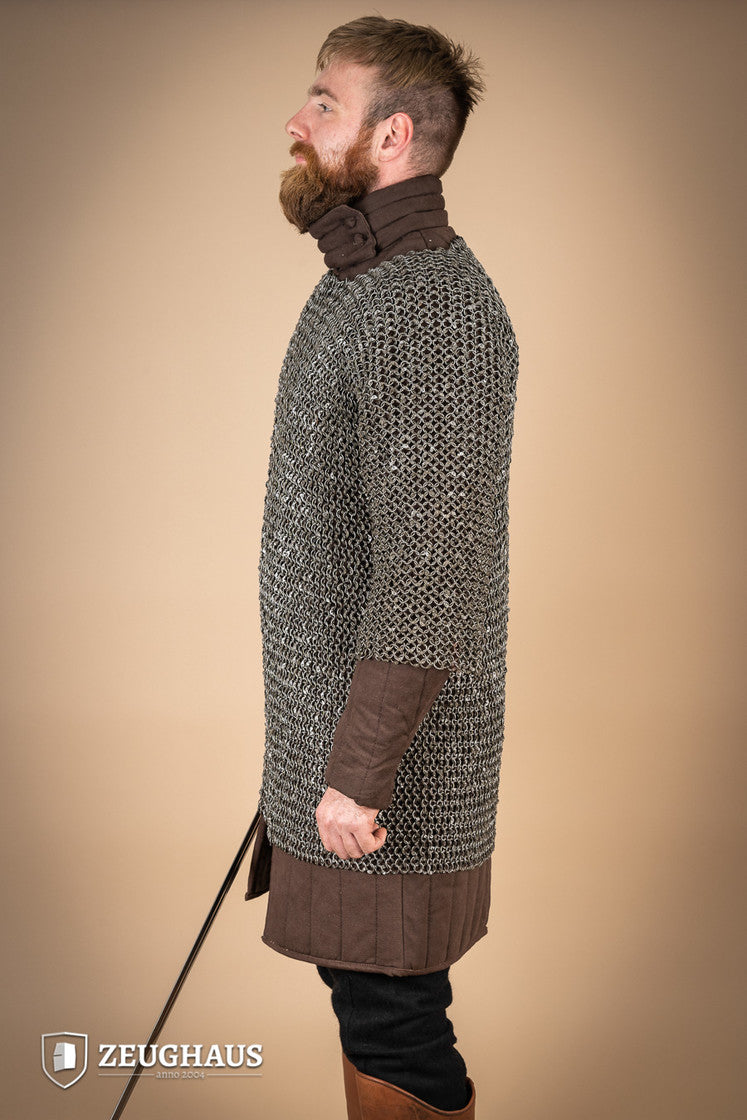 Chainmail Haubergeon made of 10mm oiled mild steel with round riveted rings, showcasing its intricate European 4-in-1 braid pattern.