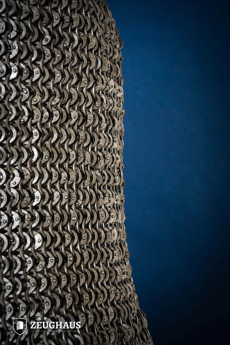 Chainmail hood made of 6mm oiled mild steel with flat rings, featuring riveted and solid ring design.