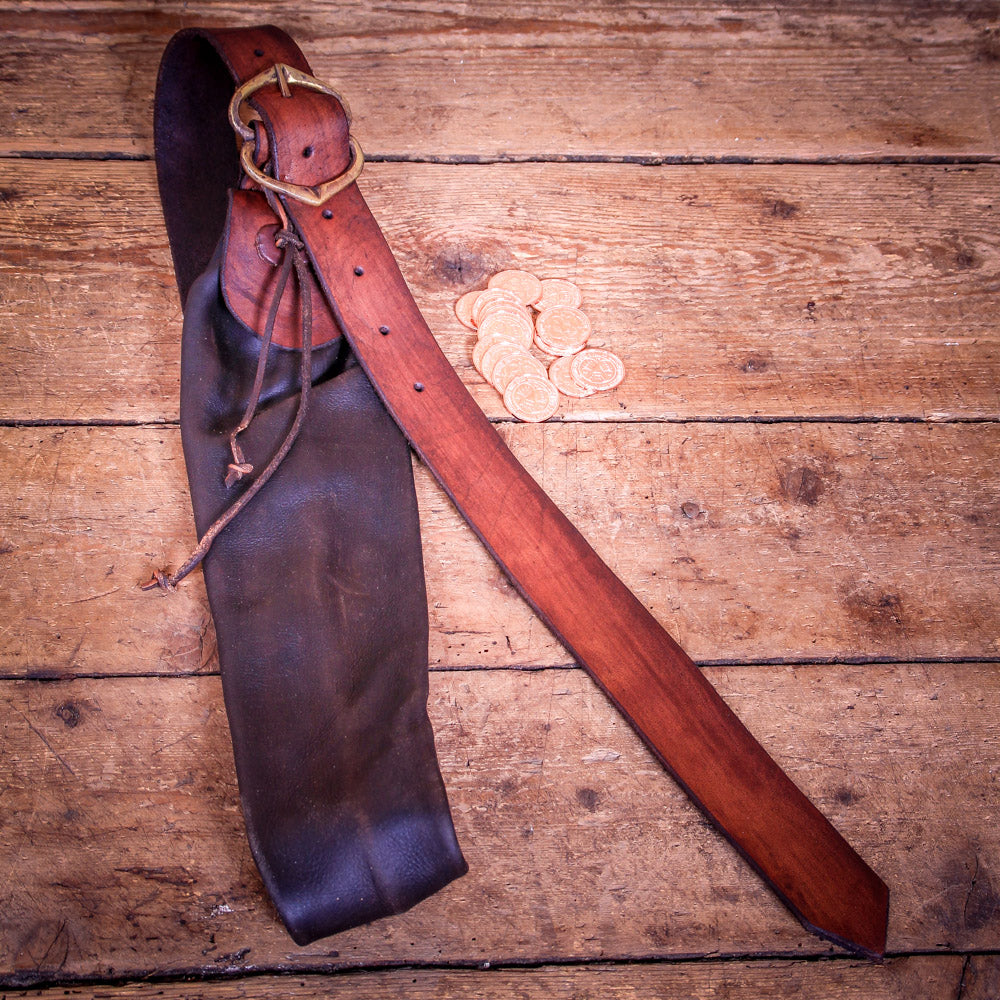 Stylish Coin Belt Louis Brown with adjustable strap and spacious bag for essentials.