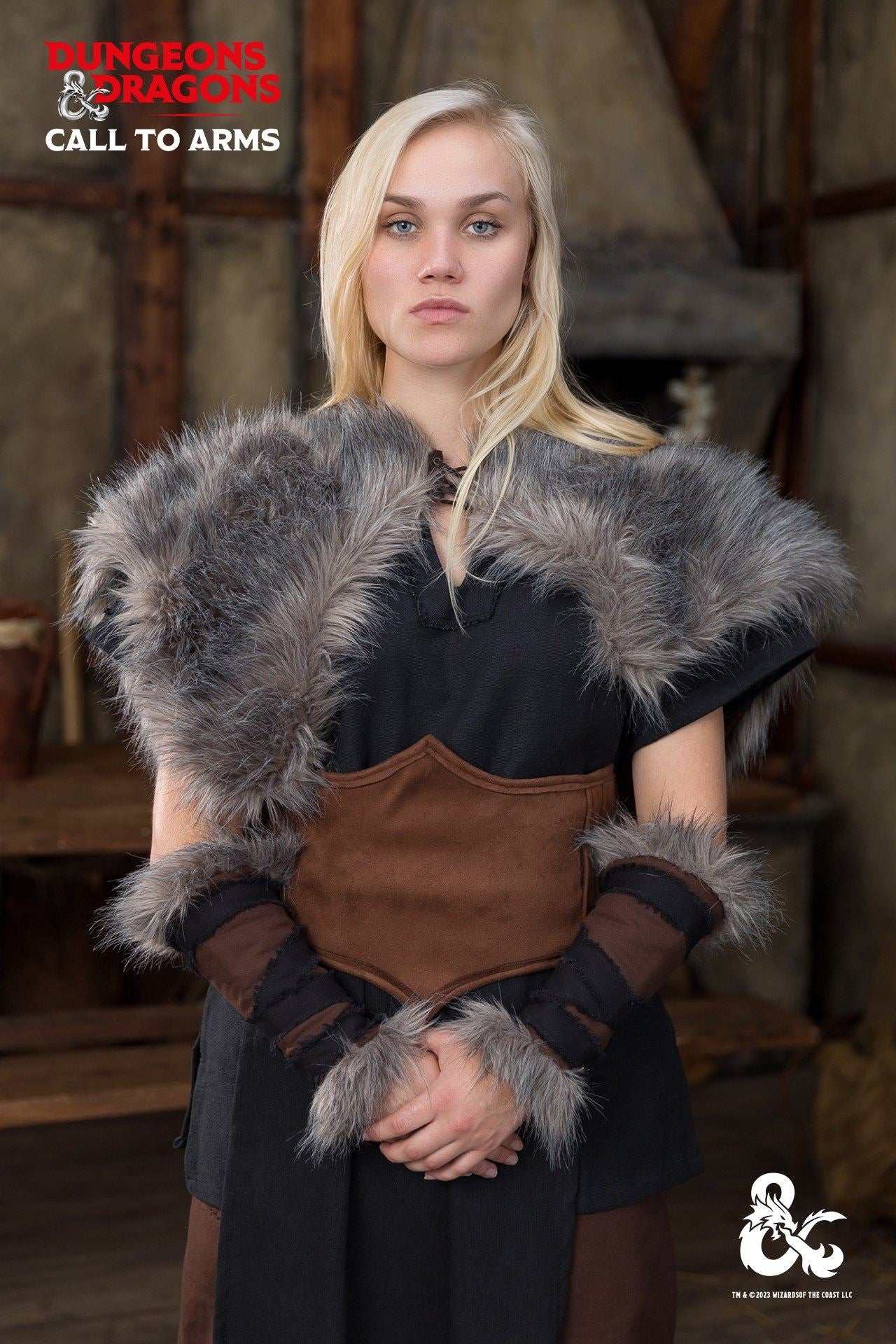 Dungeons & Dragons Barbarian Pelerine featuring faux fur exterior and cotton lining, ideal for cosplay and gaming.