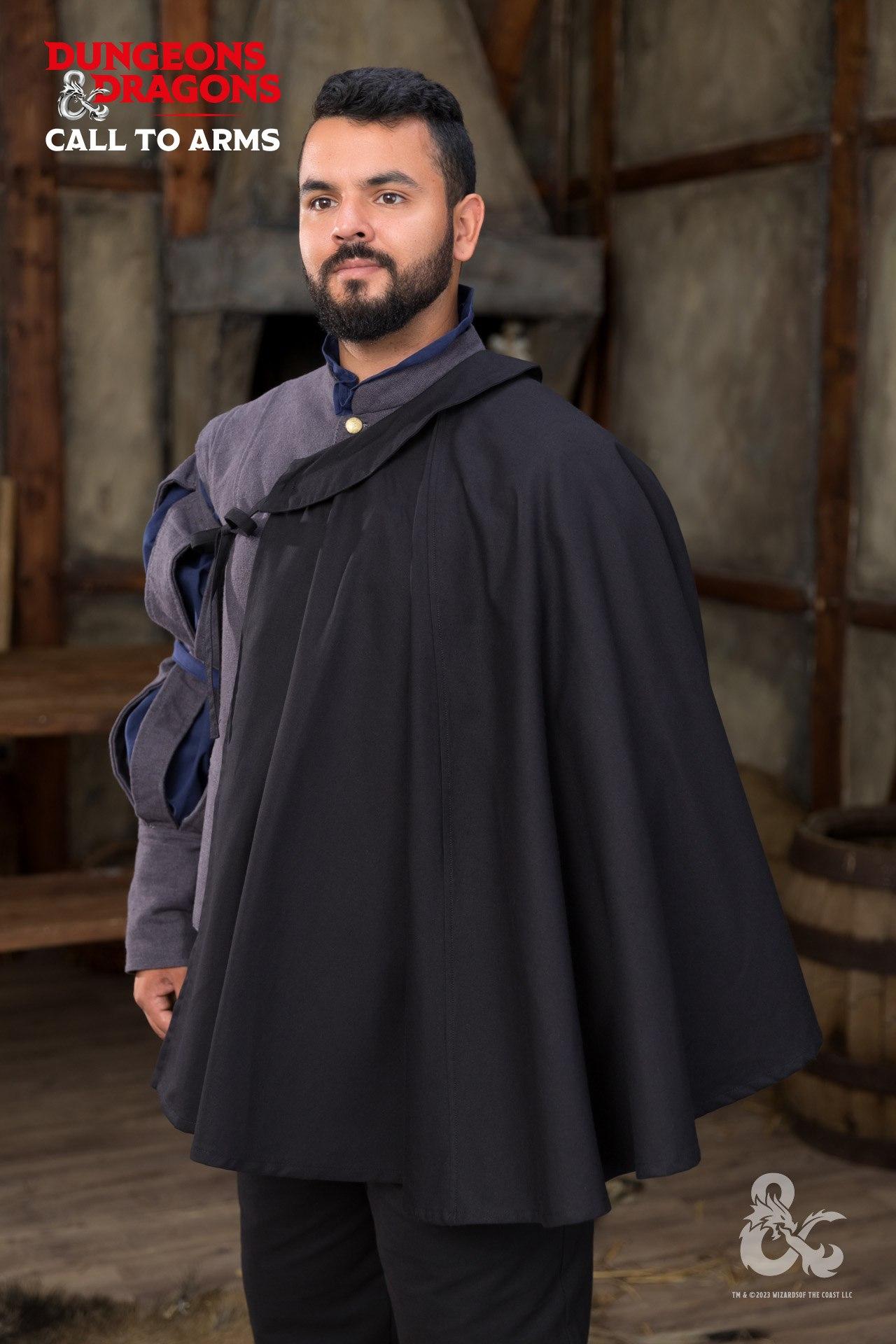 Dungeons & Dragons Bard Cape in black with a turn-down collar and drawstring neckline, perfect for performers and cosplay.
