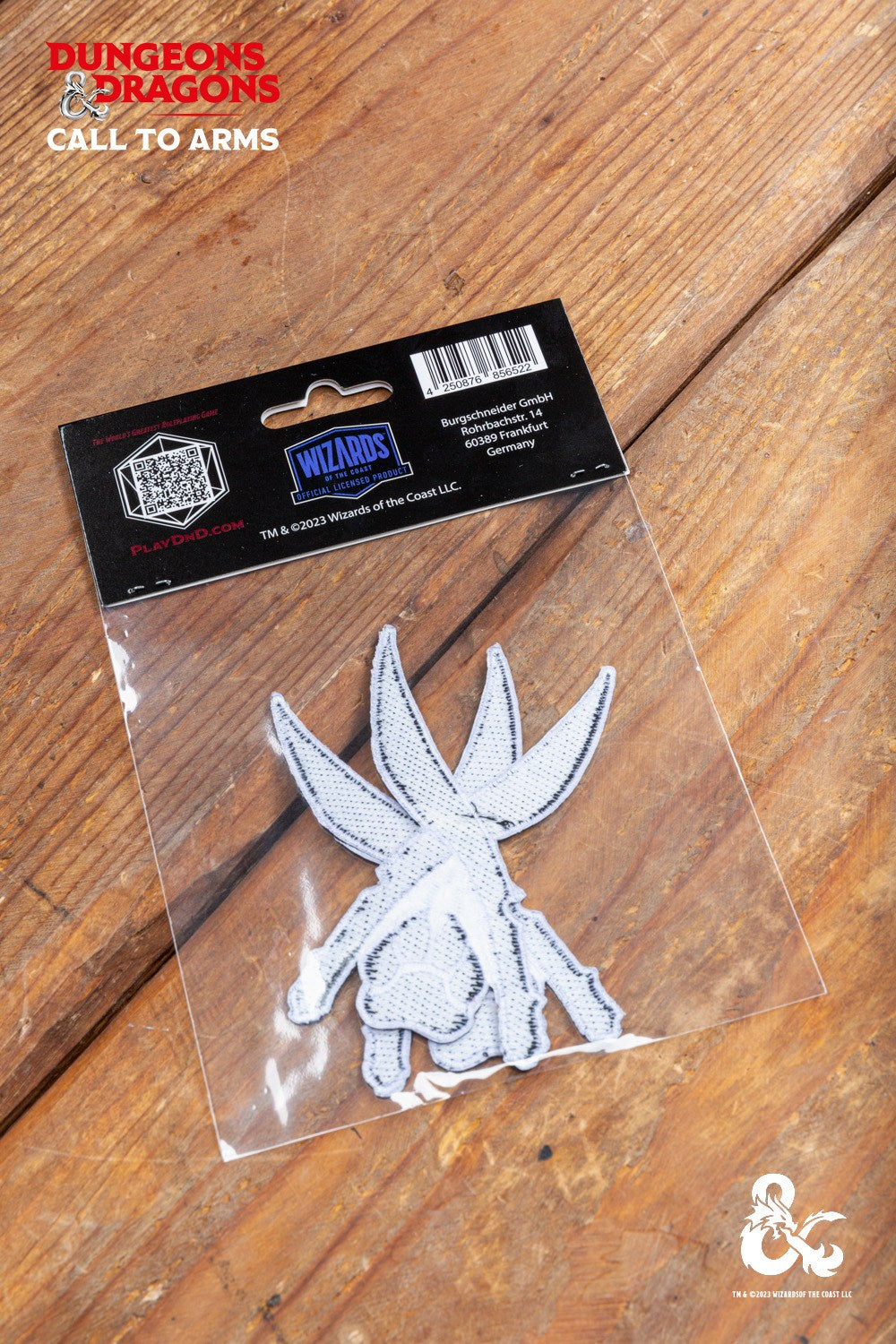 Dungeons & Dragons Ranger Class Symbol Patch Set featuring high-quality iron-on patches for personalizing garments and bags.