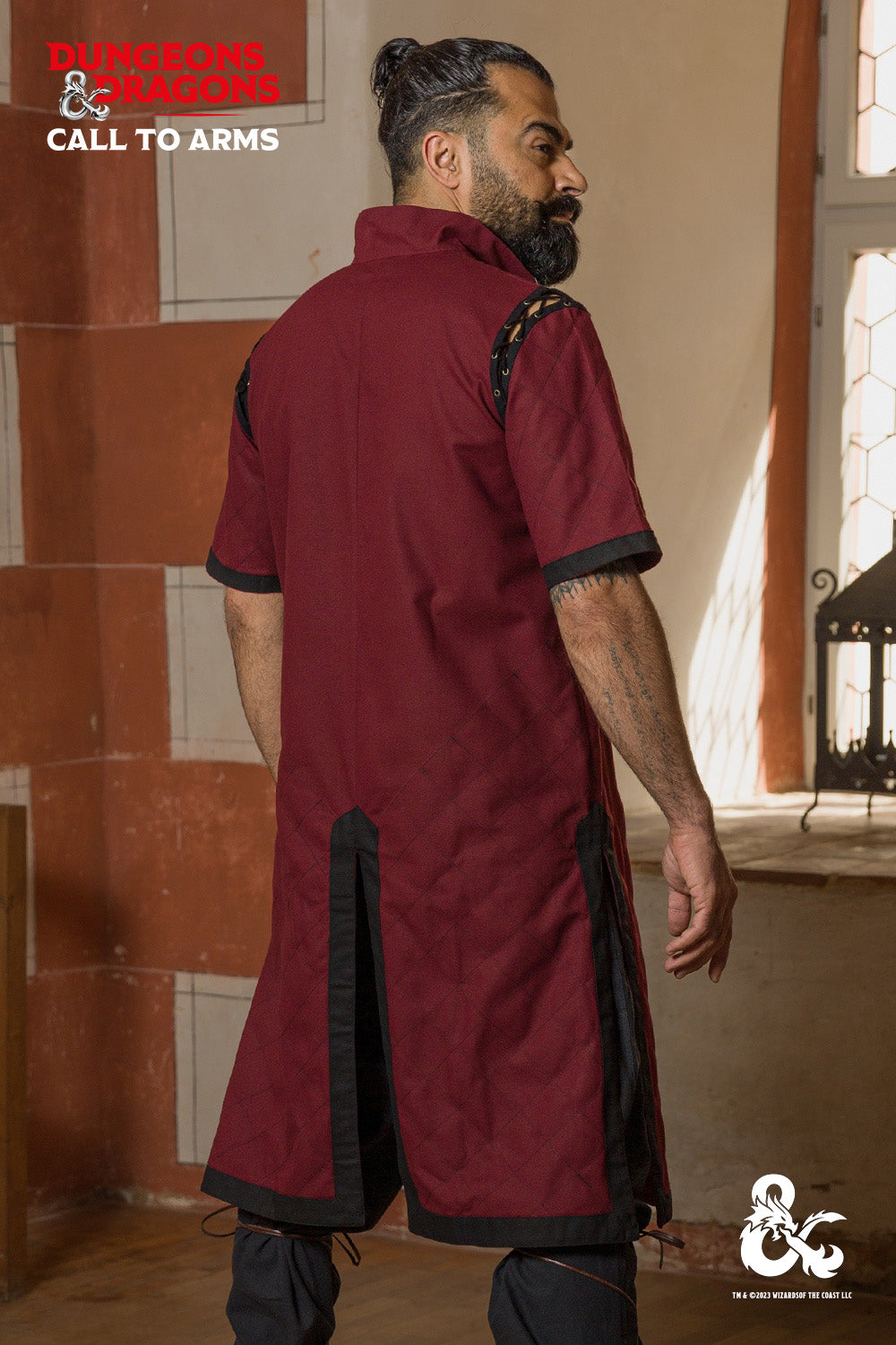 Dungeons & Dragons Fighter Tunic in Bordeaux and Black with standup collar and quilted short sleeves.