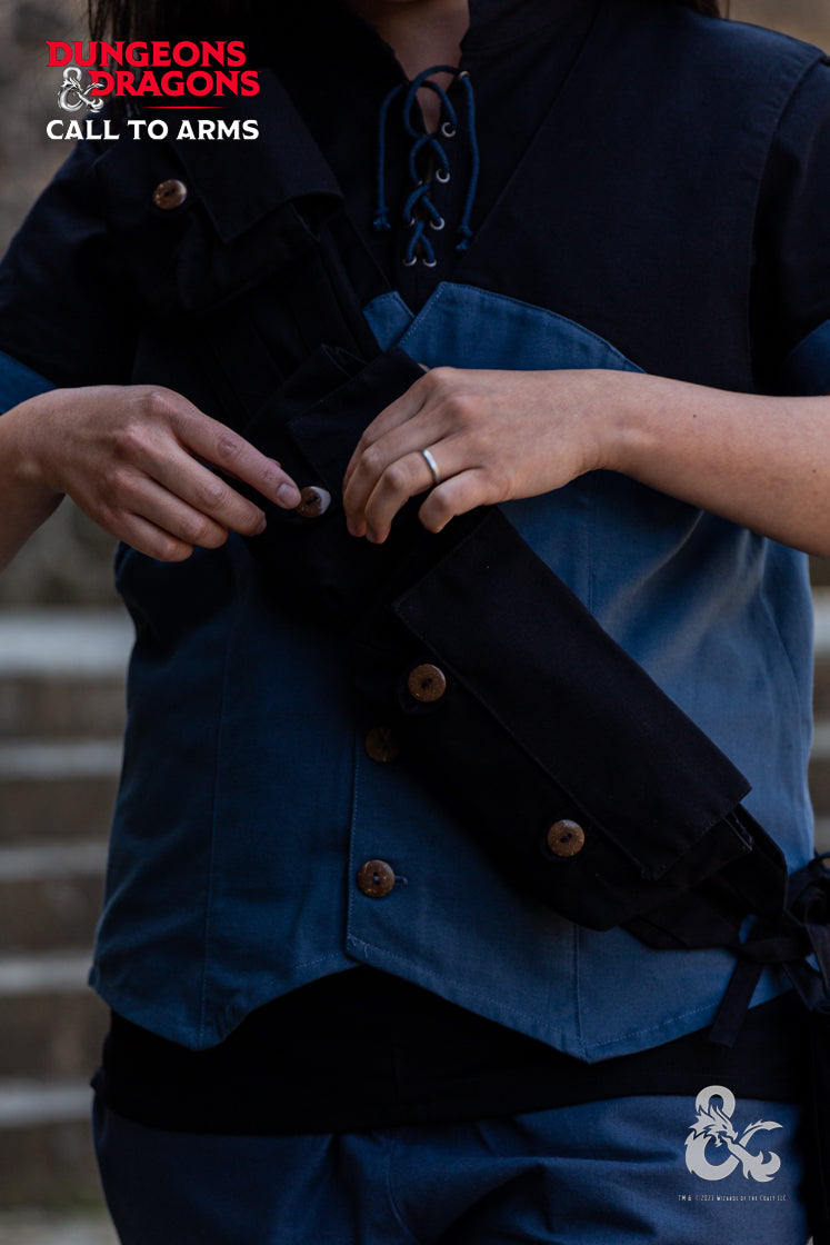 Dungeons & Dragons Rogue Bandolier in black, featuring adjustable straps and modular weapon bags for secure storage.