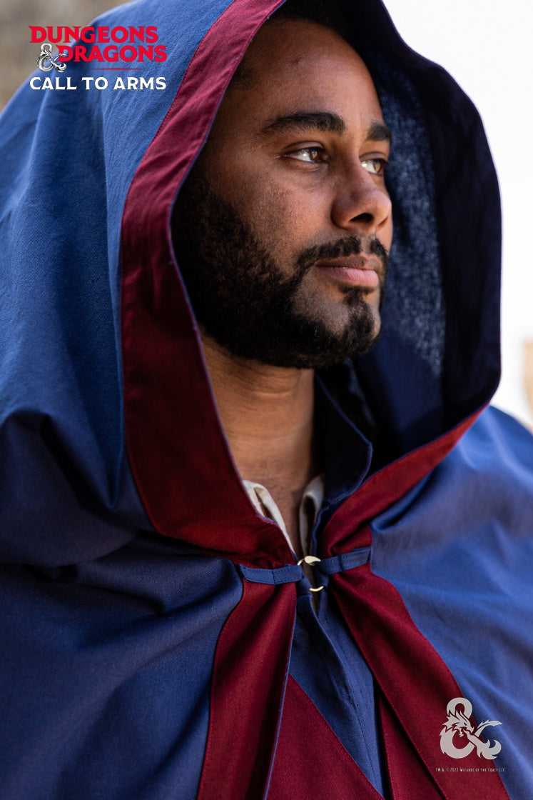 Dungeons & Dragons Wizard Cape in Dark Blue and Bordeaux, featuring a large hood and integrated loops for closure.