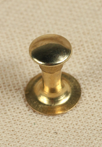 Hollow Rivet Ø6.8 x 10.5 mm made of iron, ideal for LARP and medieval leather gear, showcasing its durable design.