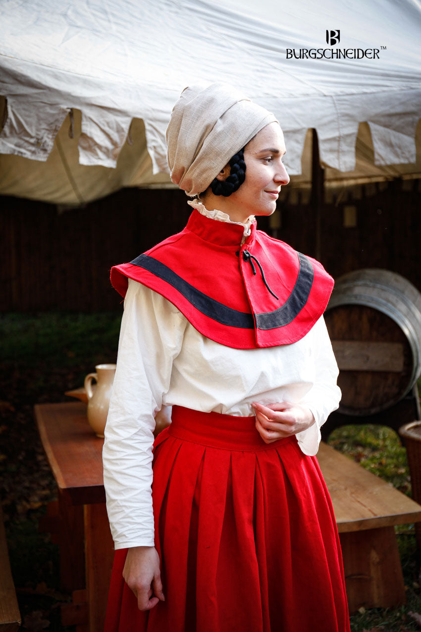 Landsknecht Pellerine Flora in red and black with collar and lacing, showcasing traditional design and craftsmanship.