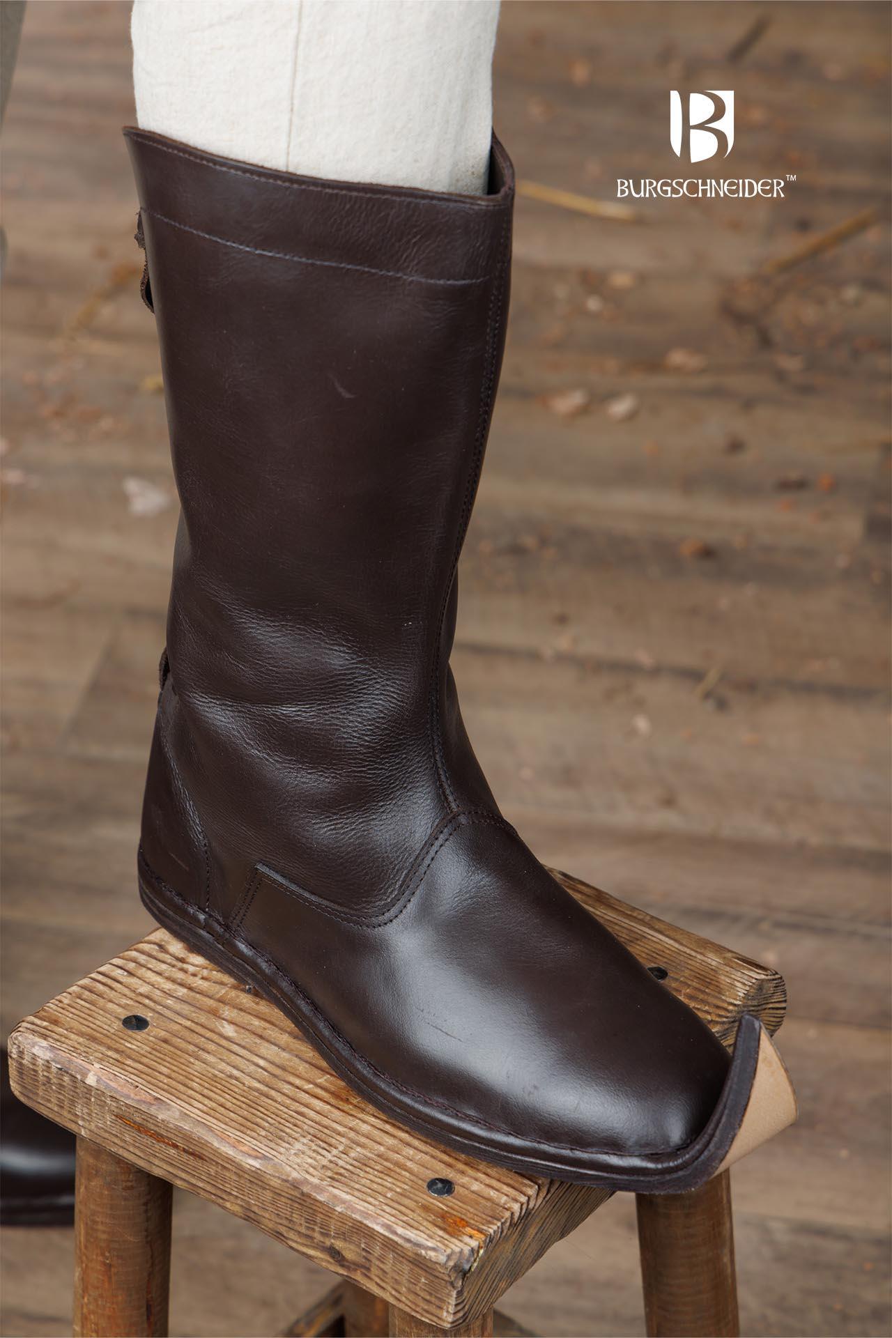 Emmerich Medieval Leather Boots showcasing full leather construction and upturned toe design.