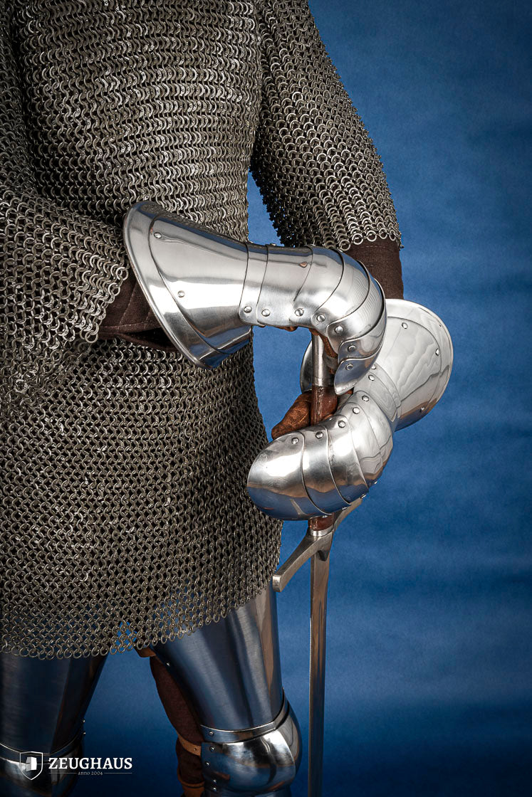 15th Century Mitten Gauntlets made of 1.2 mm steel, featuring a leather strap for secure fit and layered construction for protection.